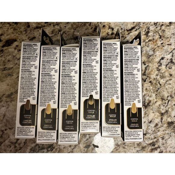 Sally Hansen Coffin Shaped Press on Nails 6 Sets of 24 Nails With Glue - Picture 4 of 6